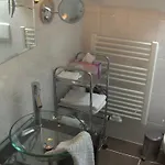 جيست هاوس باير أم باد باد ويسي